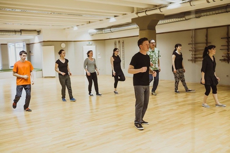 Plesni tečaj plesa Collegiate Shag